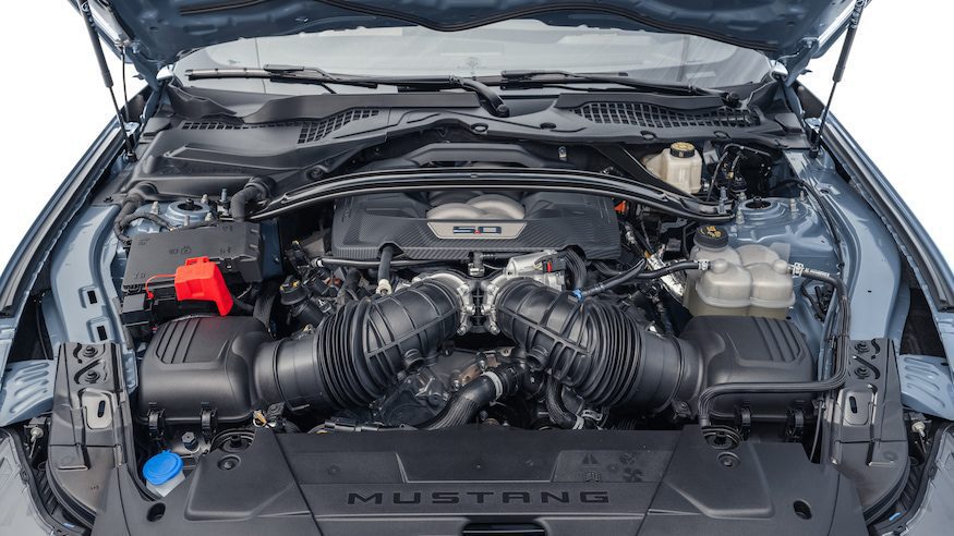 043 2024 Mustang GT 6MT engine