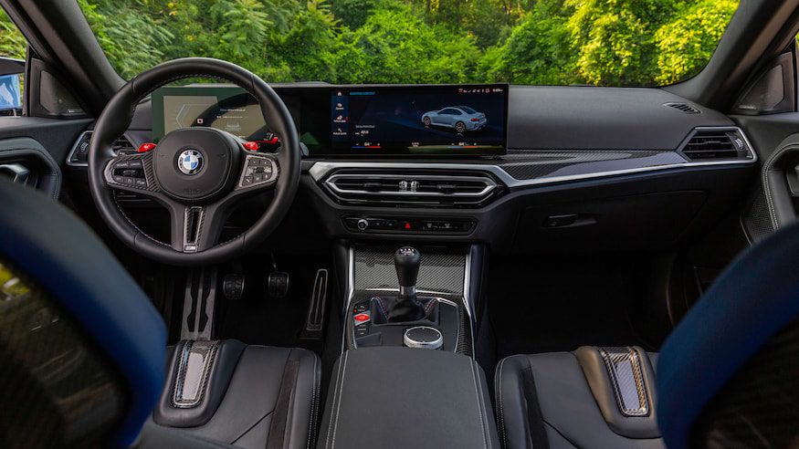036 2023 BMW M2 Manual interior overview