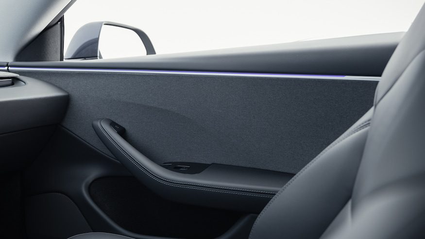 015 2024 Tesla Model 3 RWD Short Range door interior