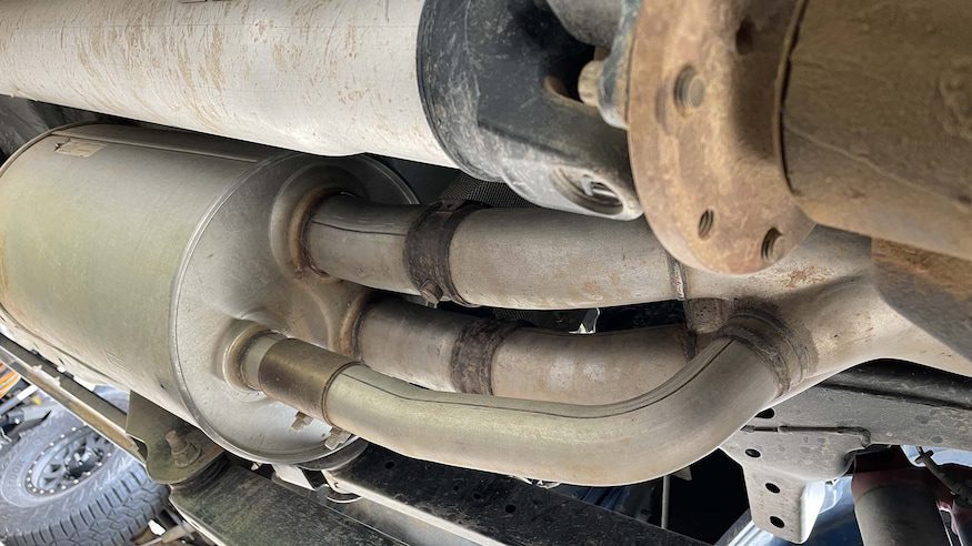 010 long term 2022 ford f150 raptor update 3 broken exhaust pipes