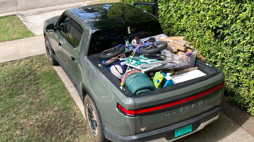 018 2022 Rivian R1T Hauling