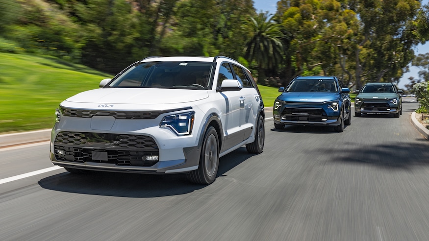 001 2023 Kia Niro Drivetrain Comparison