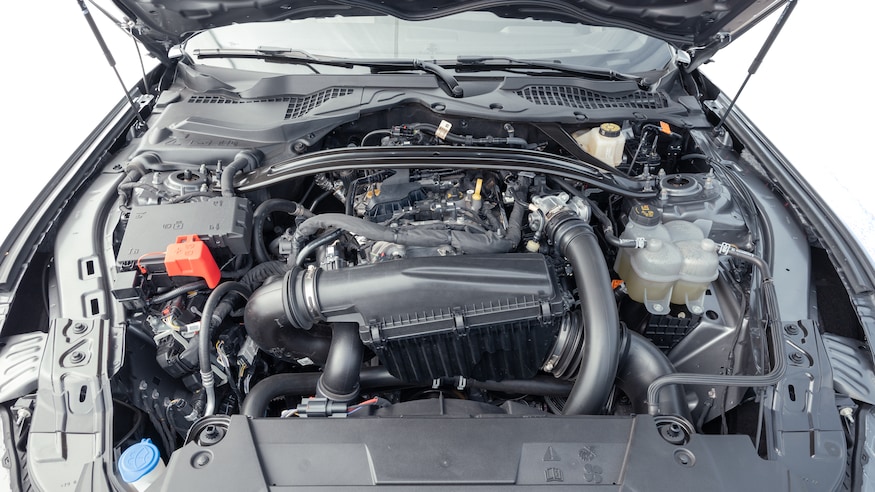 007 2024 Ford Mustang Ecoboost engine