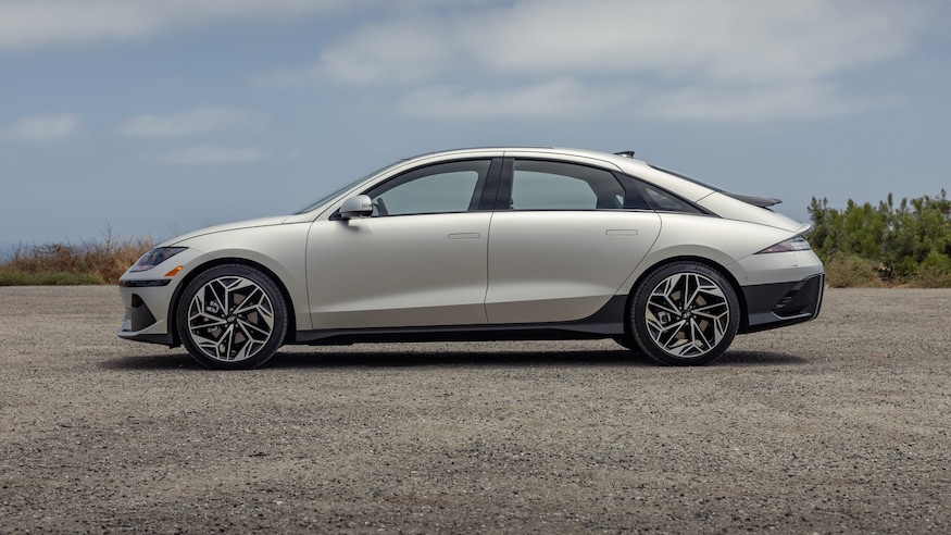 003 2023 Hyundai Ioniq6 side profile