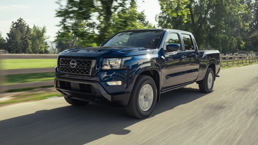 2023 Nissan Frontier SV 103 in action